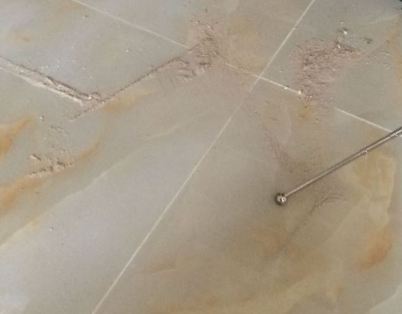 兴化瓷砖空鼓维修公司分享粘合剂选择不当在瓷砖铺贴过程中可能导致以下问题